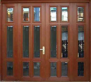 Cửa đi vân gỗ